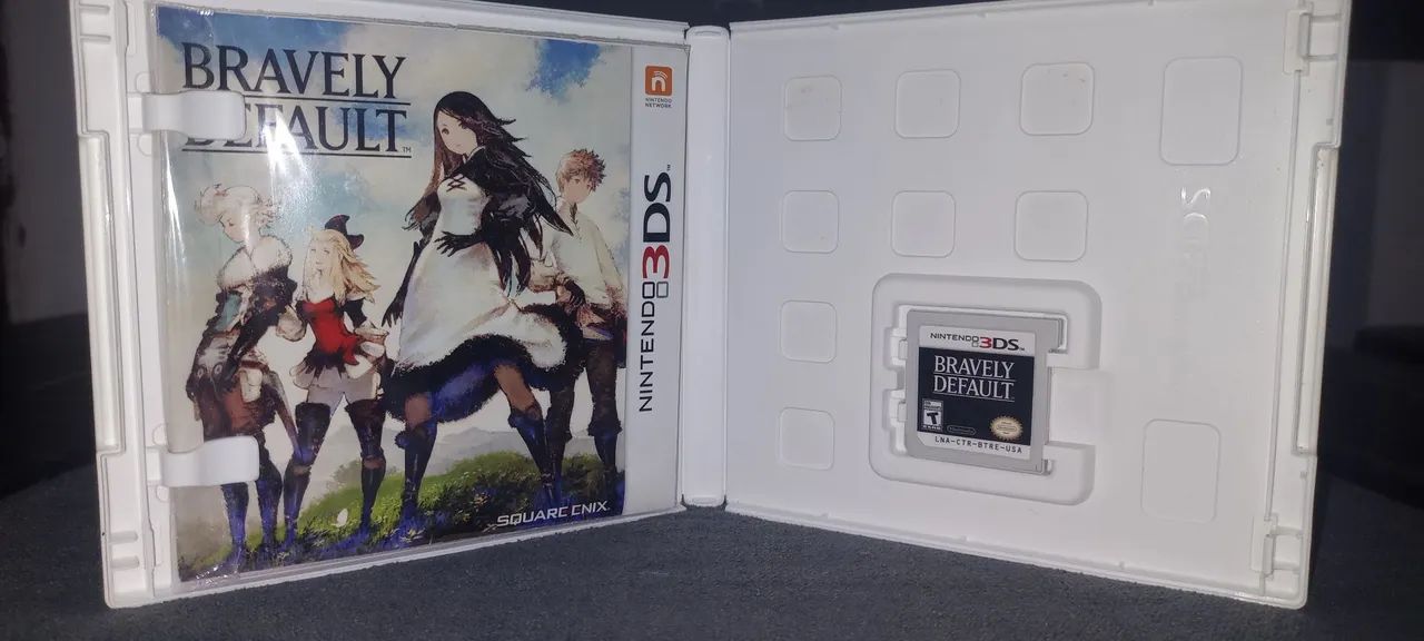 Bravely Default - Nintendo 3DS - Foto 4