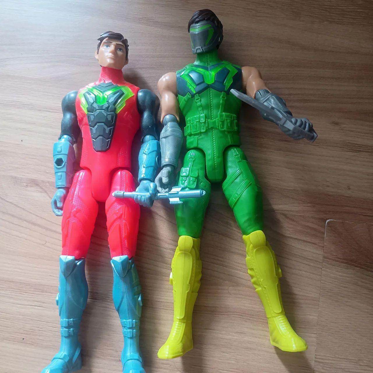 Boneco Max Steel 