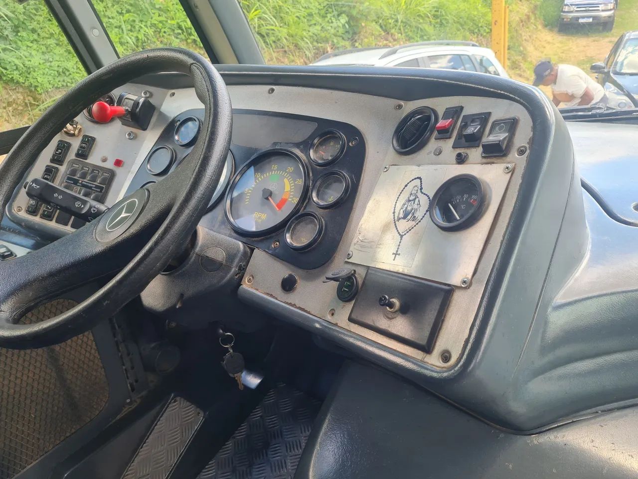 Microônibus Mercedes 915 2009 - Foto 8