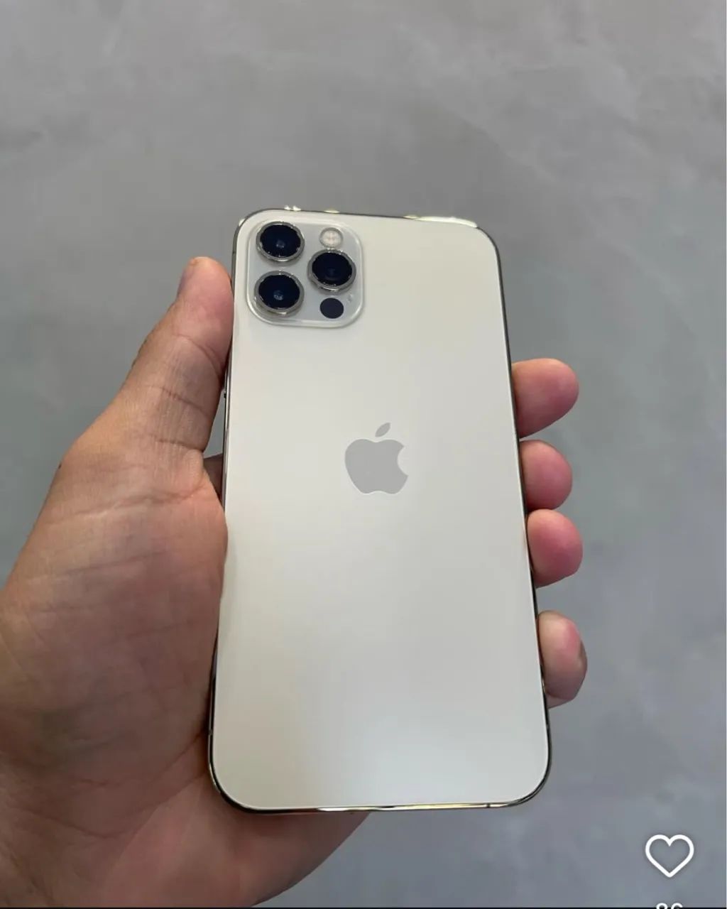iPhone 12 Pro branco 128gb , com 1 ano de garantia - Celulares e