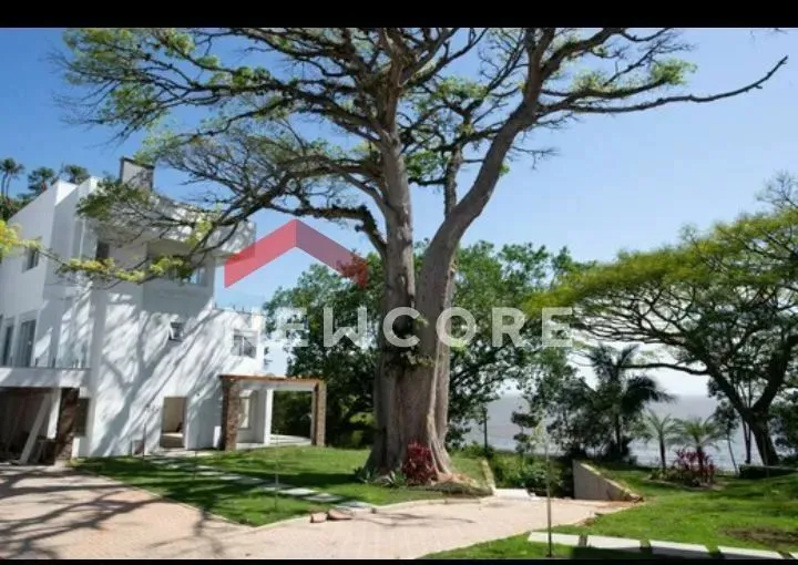 Casa de condomínio em Avenida Coronel Marcos - Pedra Redonda - Porto Alegre/RS