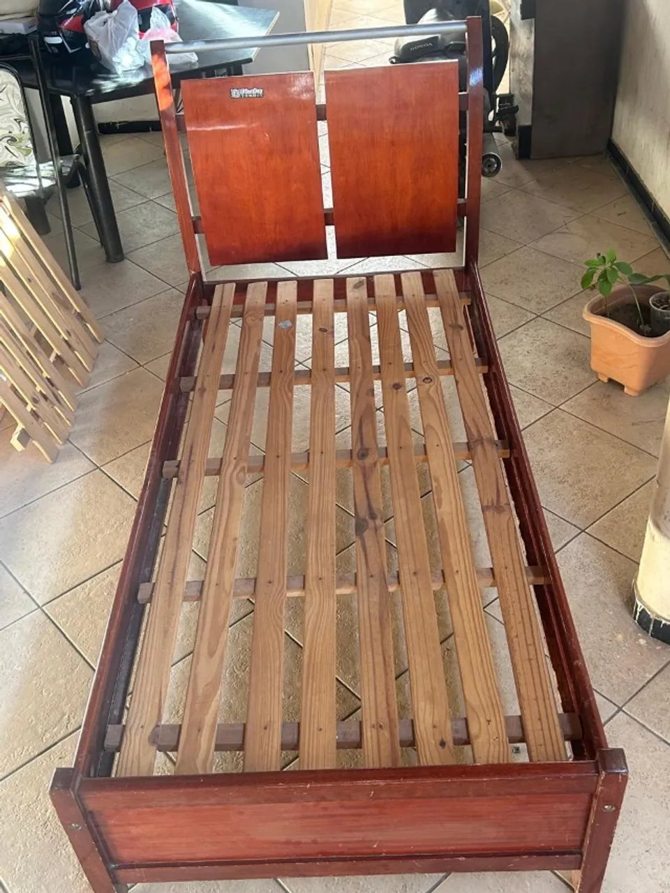CAMA QUADRADA ( SOLTEIRO). 