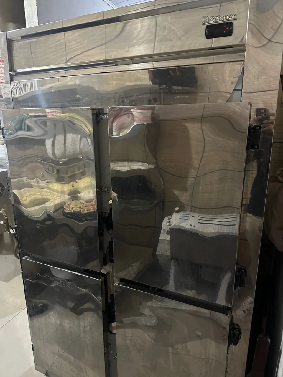 Refrigerador para Comércio Gelopar
