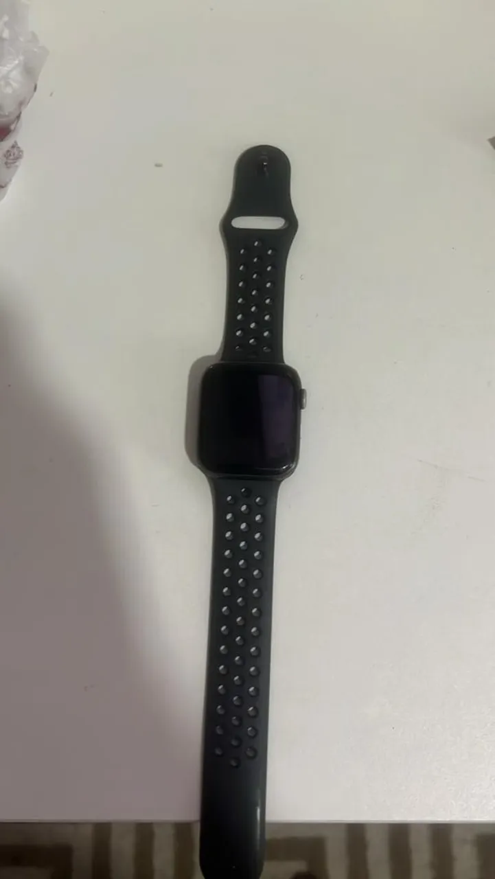Apple Watch Series 6  Preto com Pulseira Esportiva