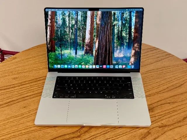 Macbook Pro 16 Polegadas M3 PRO 18GB 512SSD - SEMINOVO - Notebooks