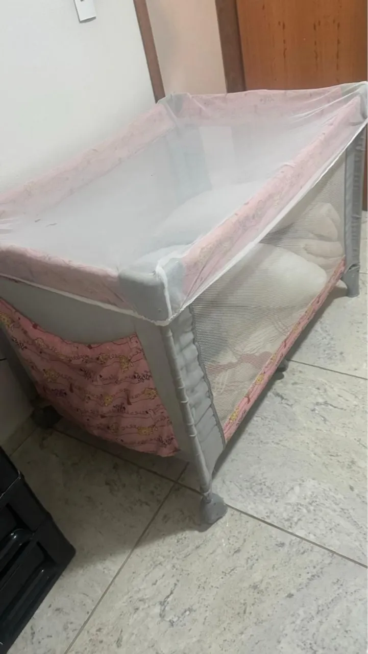 Chiqueirinho Portátil com Mosquiteiro