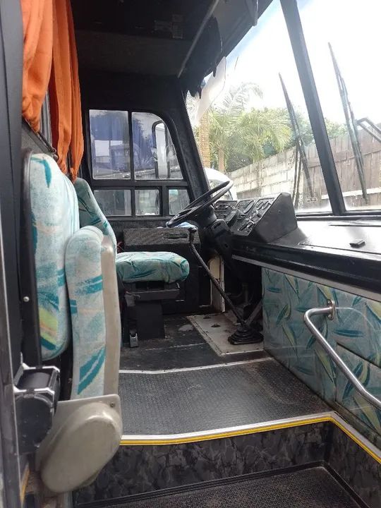 Ônibus CMA -  Excelente estado - Foto 13
