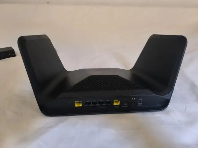 Netgear RAXE300 Router - AXE7800 - 100nas Wi-Fi 6e64330129665667121
