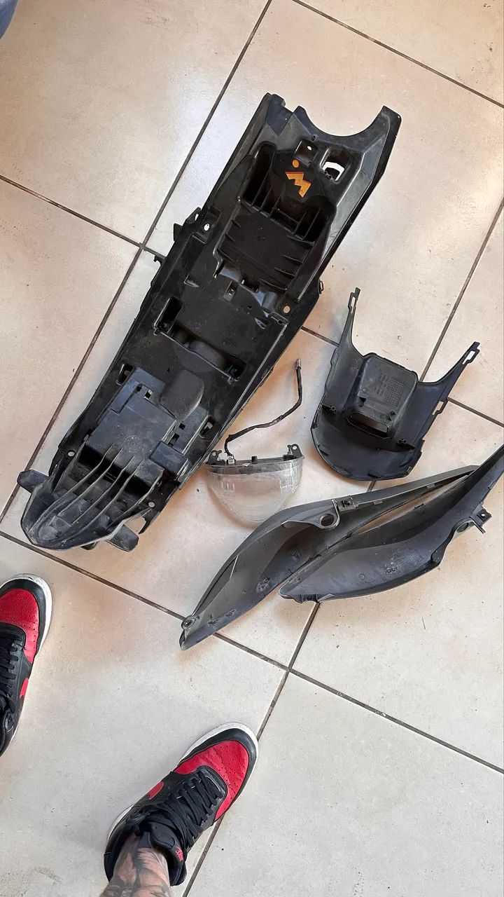 Traseira completa original Hornet 08-11 - Foto 3