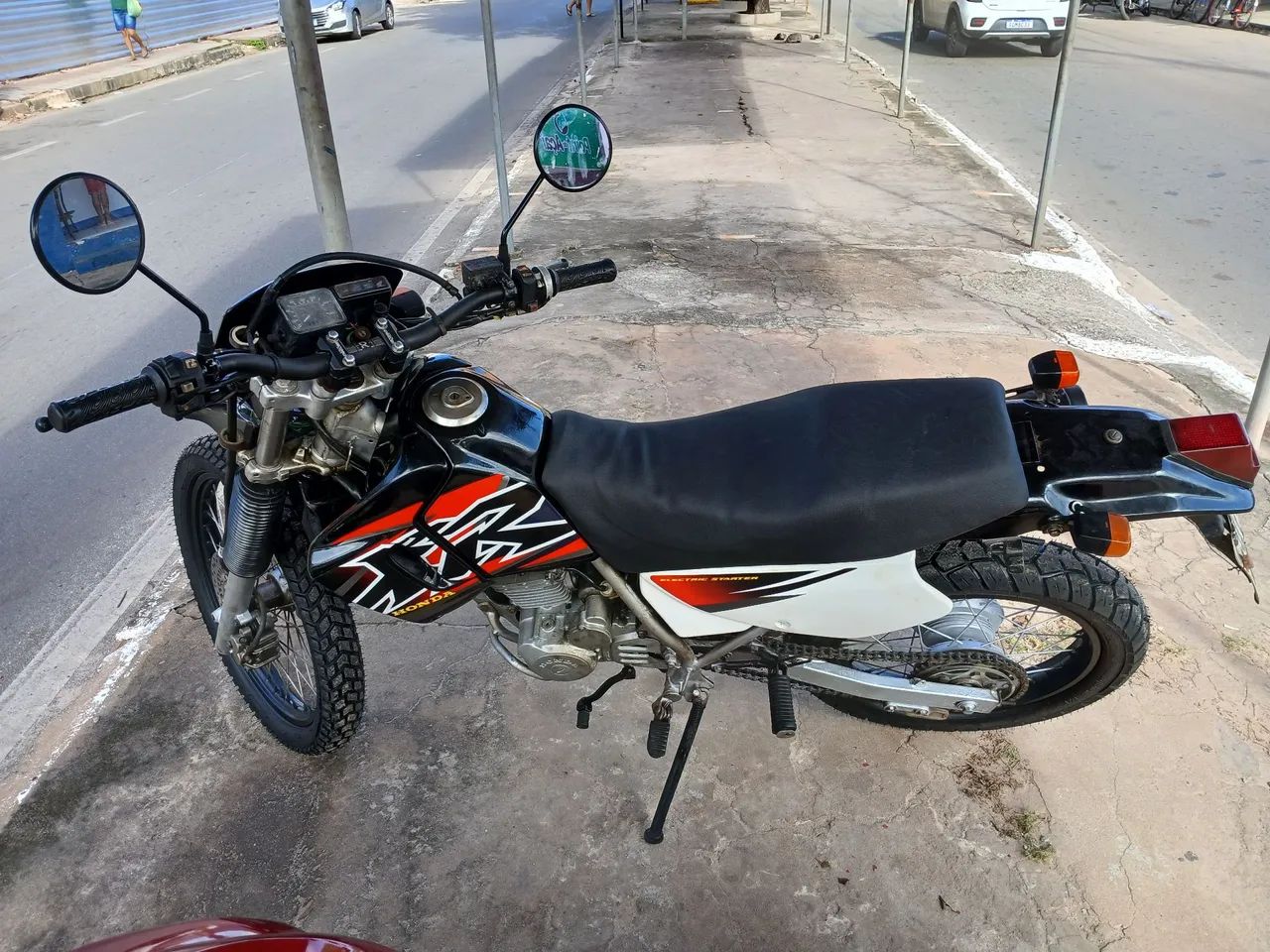 Xr200r até 18x no cartão  - Foto 3