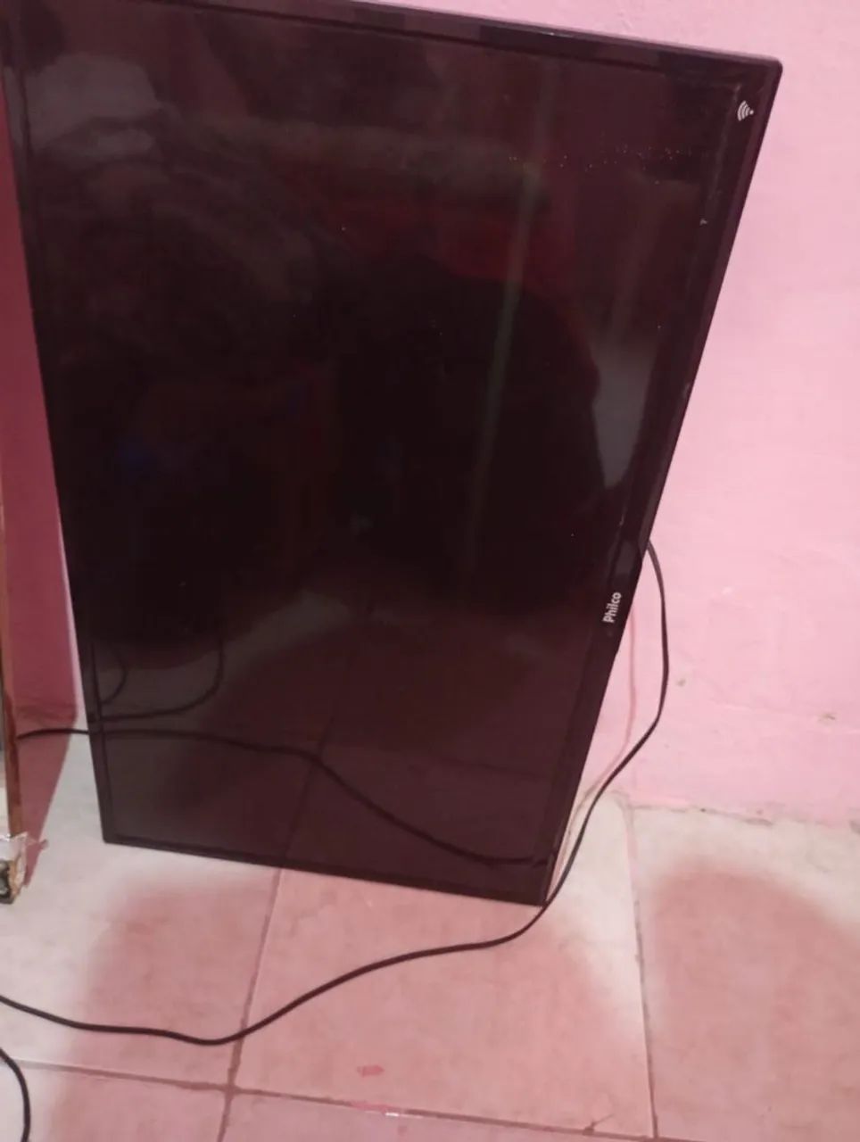 Televisão 32 philco pra retirar peças 