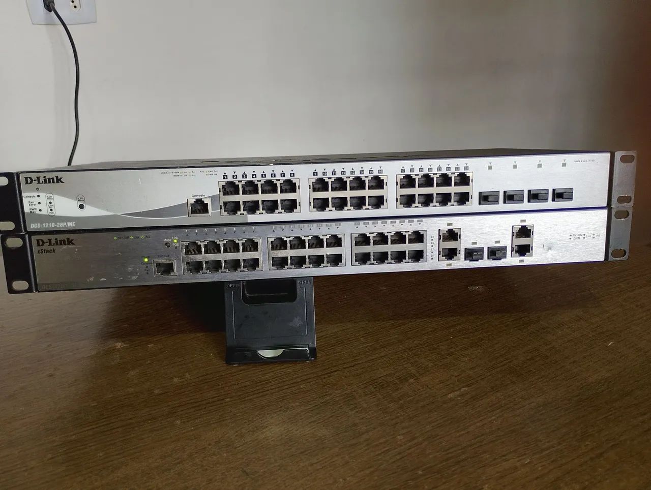 Dois Switchs D-Link 24 Portas - Foto 4