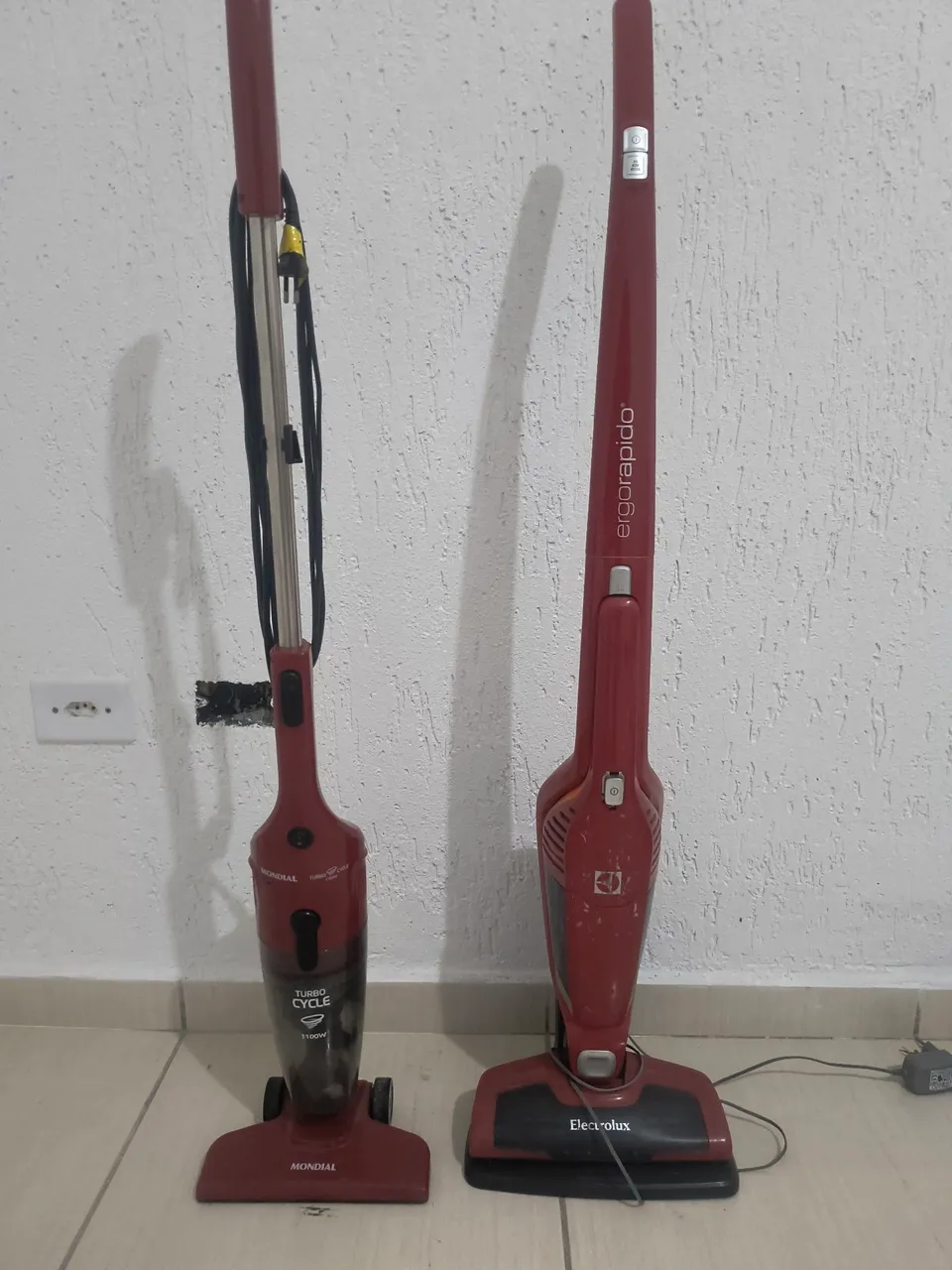 Aspiradores de pó Mondial e Electrolux