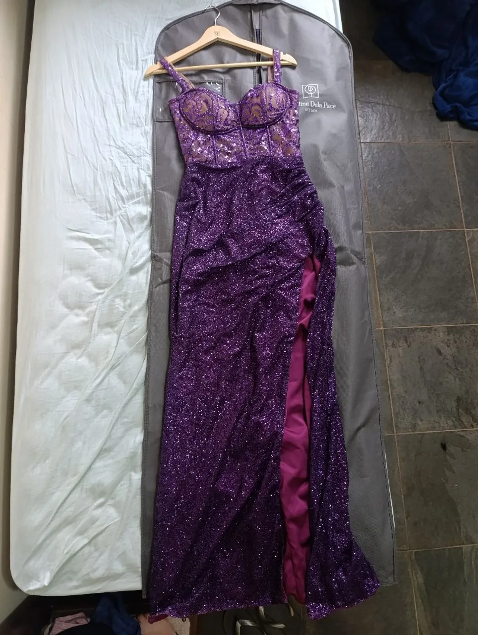 Vestido de festa roxo