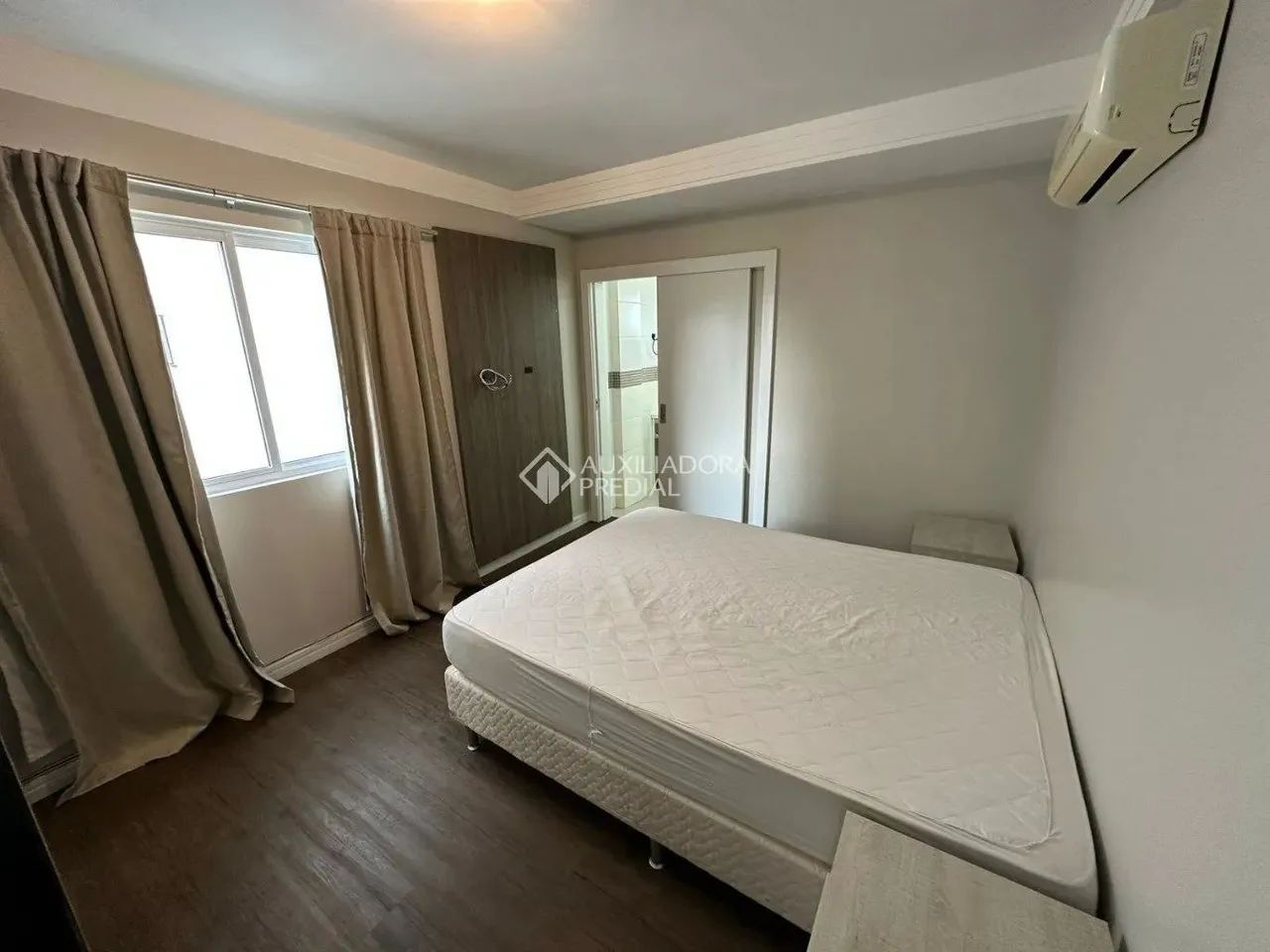 ALUGA APTO SEMI- MOB, 3 DOR. SENDO 1 SUITE, 2 VAGAS, PRAIA BRAVA- ITAJAÍ- SC - Foto 2