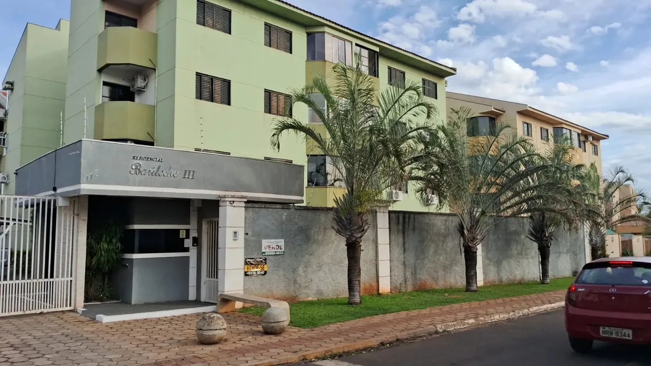 Imóvel para aluguel com 90 metros quadrados com 3 quartos em Vila Carlota - Campo Grande -