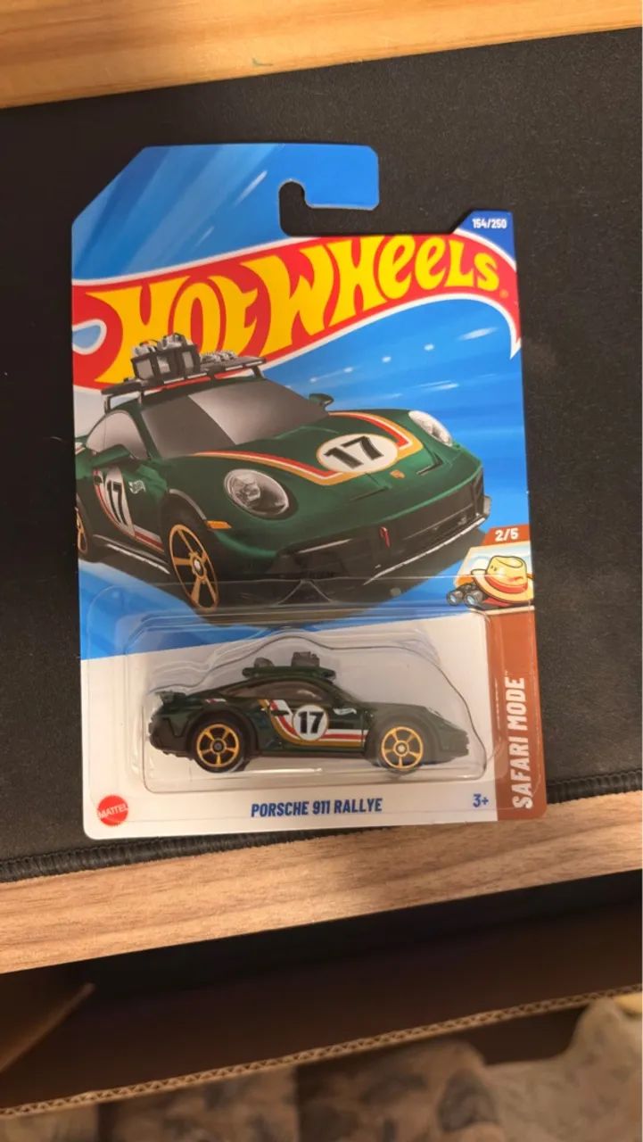 Carrinho Hot Wheels Porsche 911 Rallye