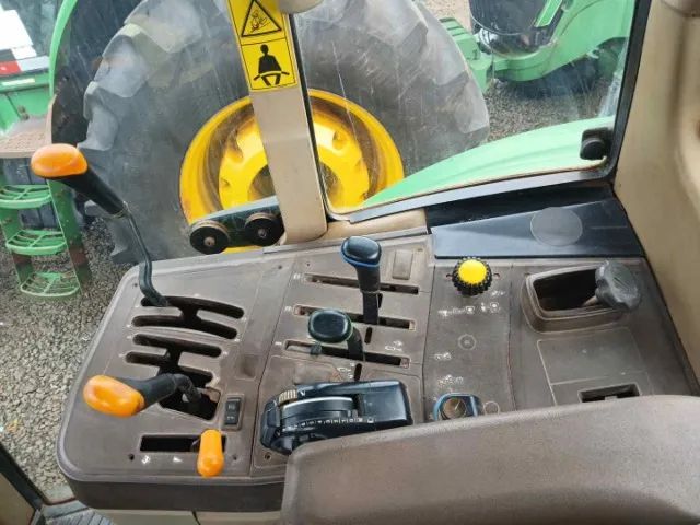 Trator Jhon Deere 6100 - Foto 4