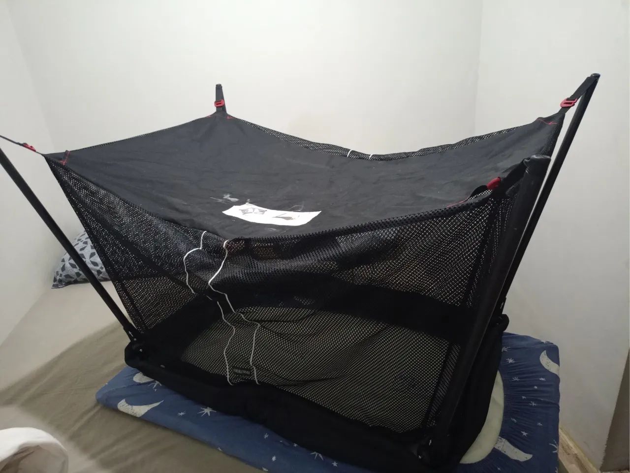 Vendo berço móvel da marca babybjorn - Foto 2