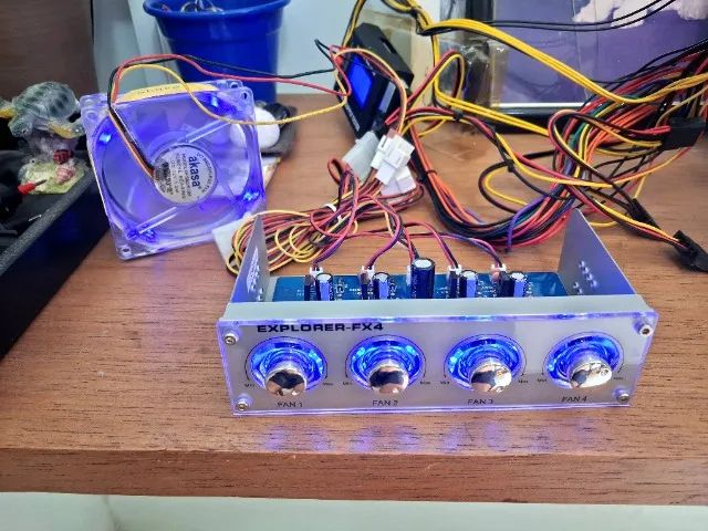 Controladora de velocidade para até 6 coolers de PC