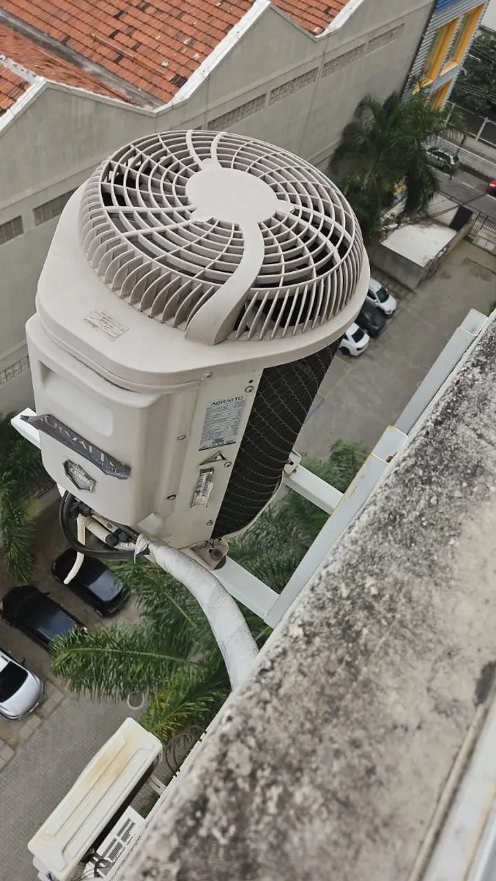 Instalação e higienização  de ar condicionado. - Foto 2