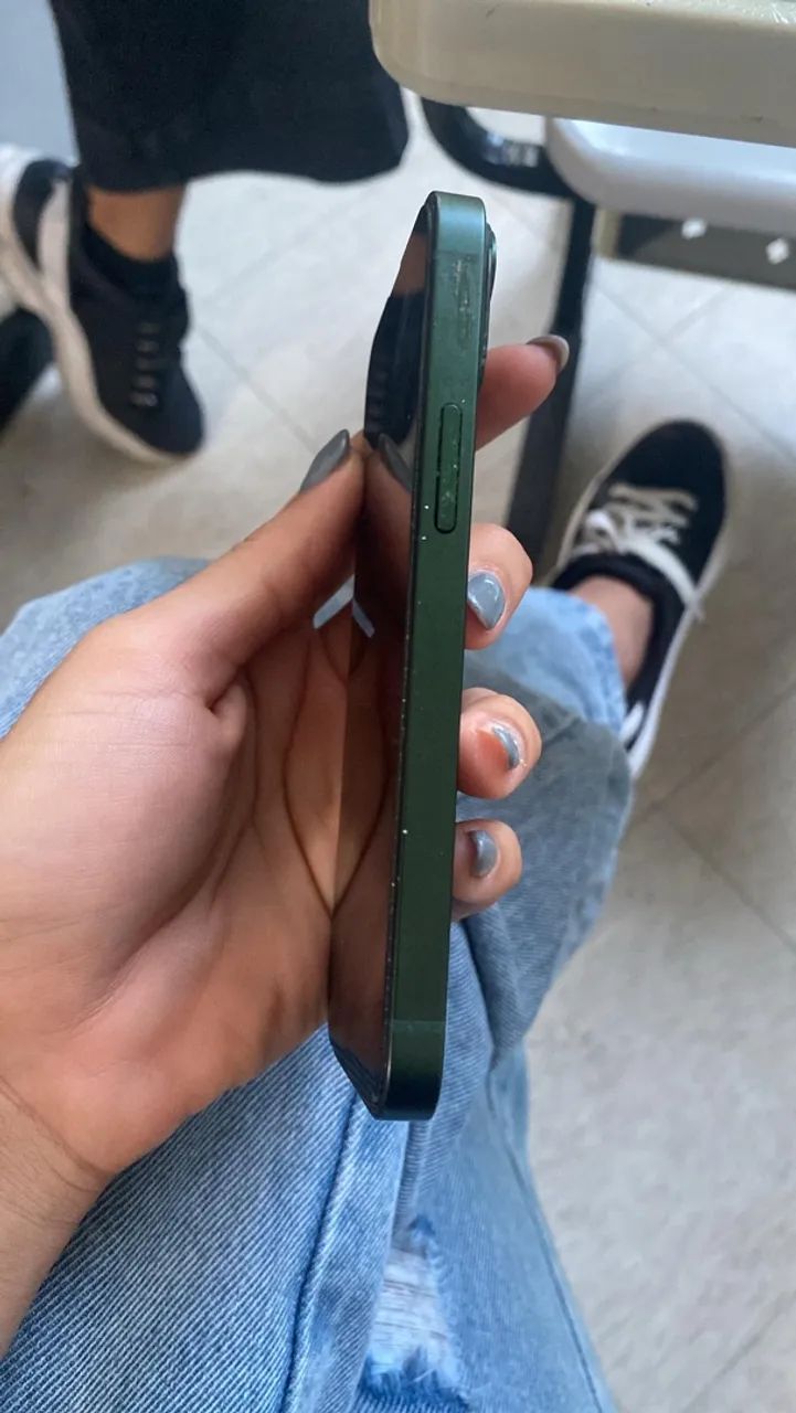 iPhone 13 128GB - Usado, em ótimo estado - Foto 2
