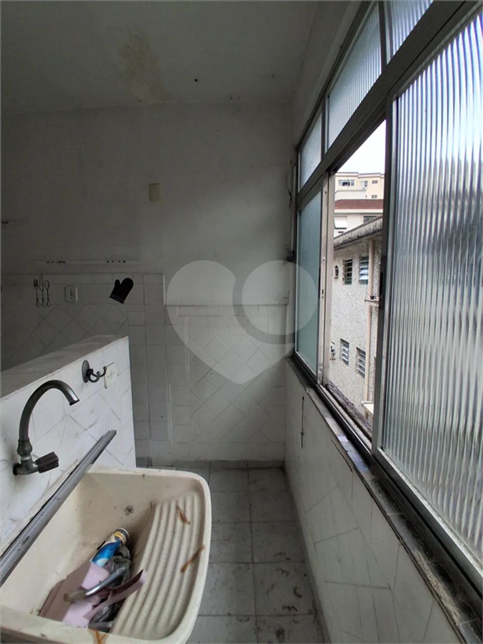Apartamento com 2 quartos à venda em Embaré - SP - Foto 5