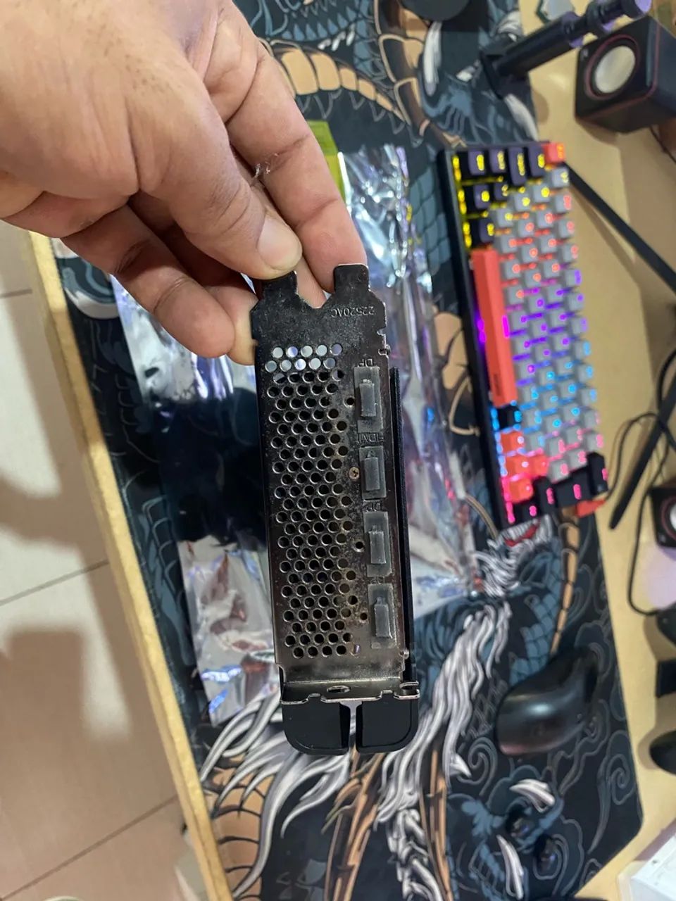 Placa de vídeo RX 5700 - Foto 4