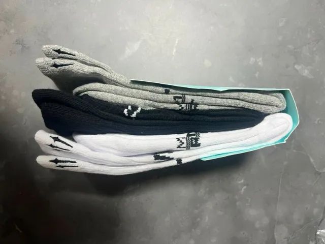 Meias Nike Nocta - Pack com 3 pares (preto, branco e cinza) - Foto 3