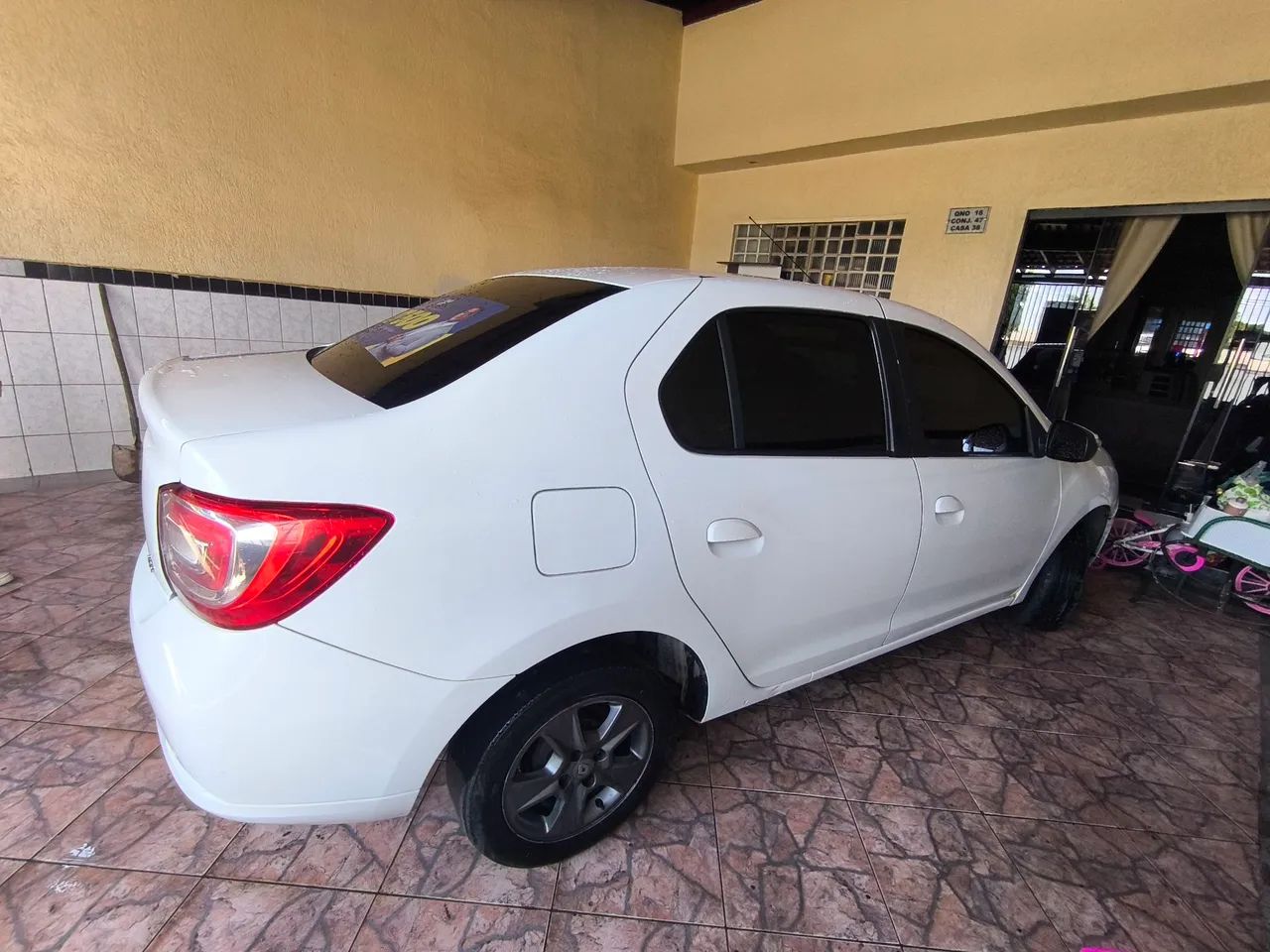 Renault Logan Expression Flex 1.6 16V 4P 2019 - Foto 4