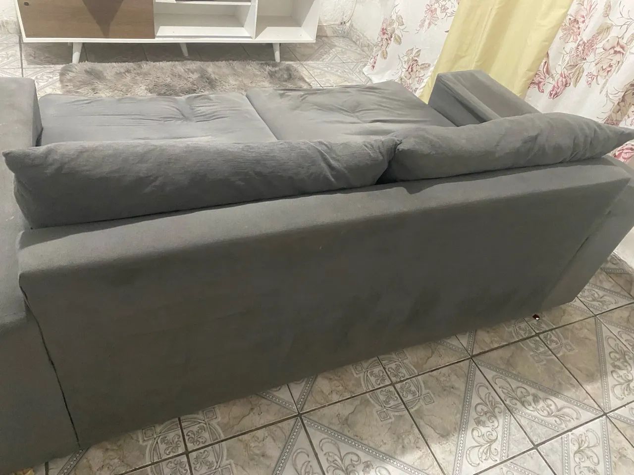 Estou doando Sofá retrátil 