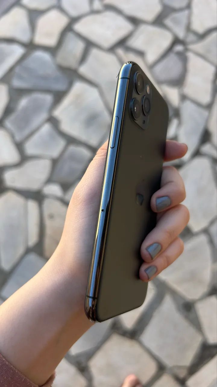iPhone 11 Pro 256 GB - Space Gray  - Foto 3