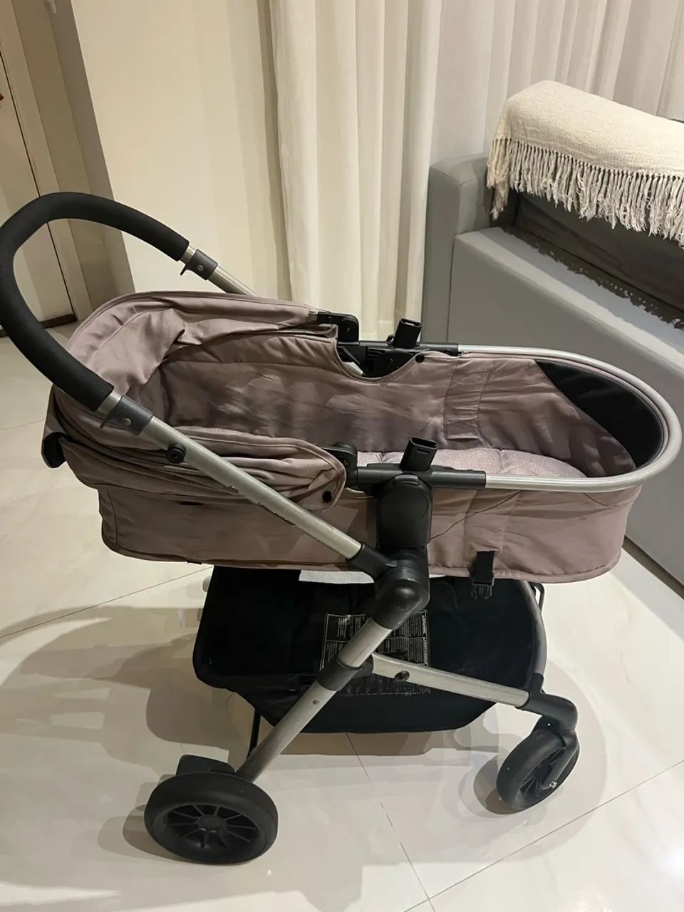 Carrinho De Bebê Evenflo Pivot Modular Com Assento De Carro