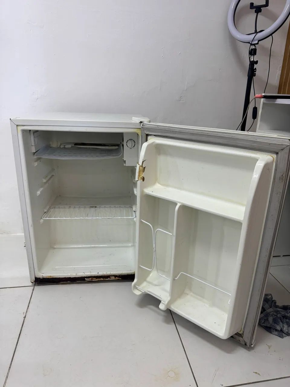 Frigobar Philco 220v - Foto 4
