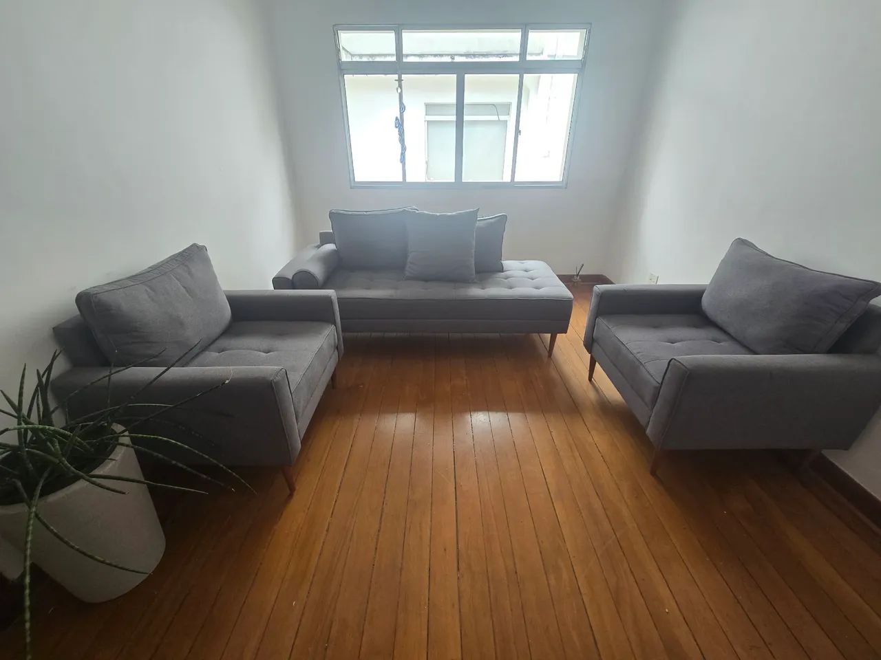 Conjunto de poltronas e divã  - Foto 3