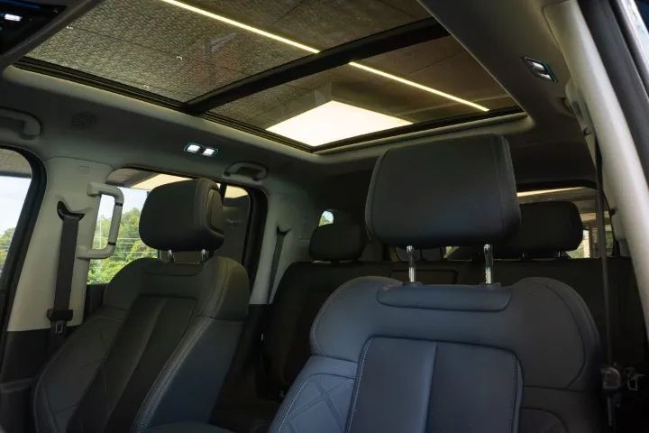 Denza B5 4WD, foto 17 de 19
