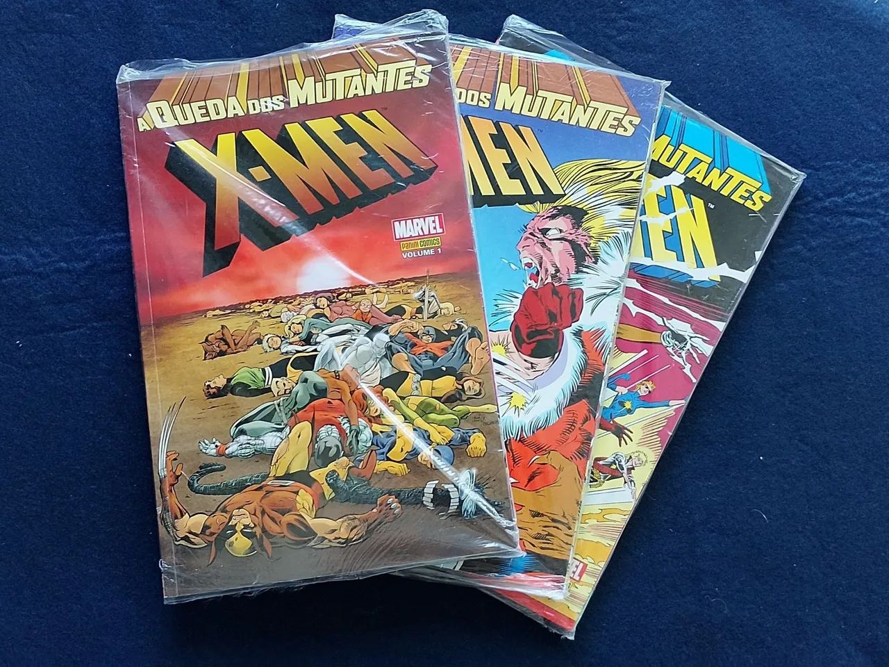 HQ X-Men: A queda dos Mutantes (3 volumes) - Livros e revistas
