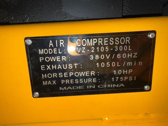 Compressor de ar 300L SEM USO  - Foto 2
