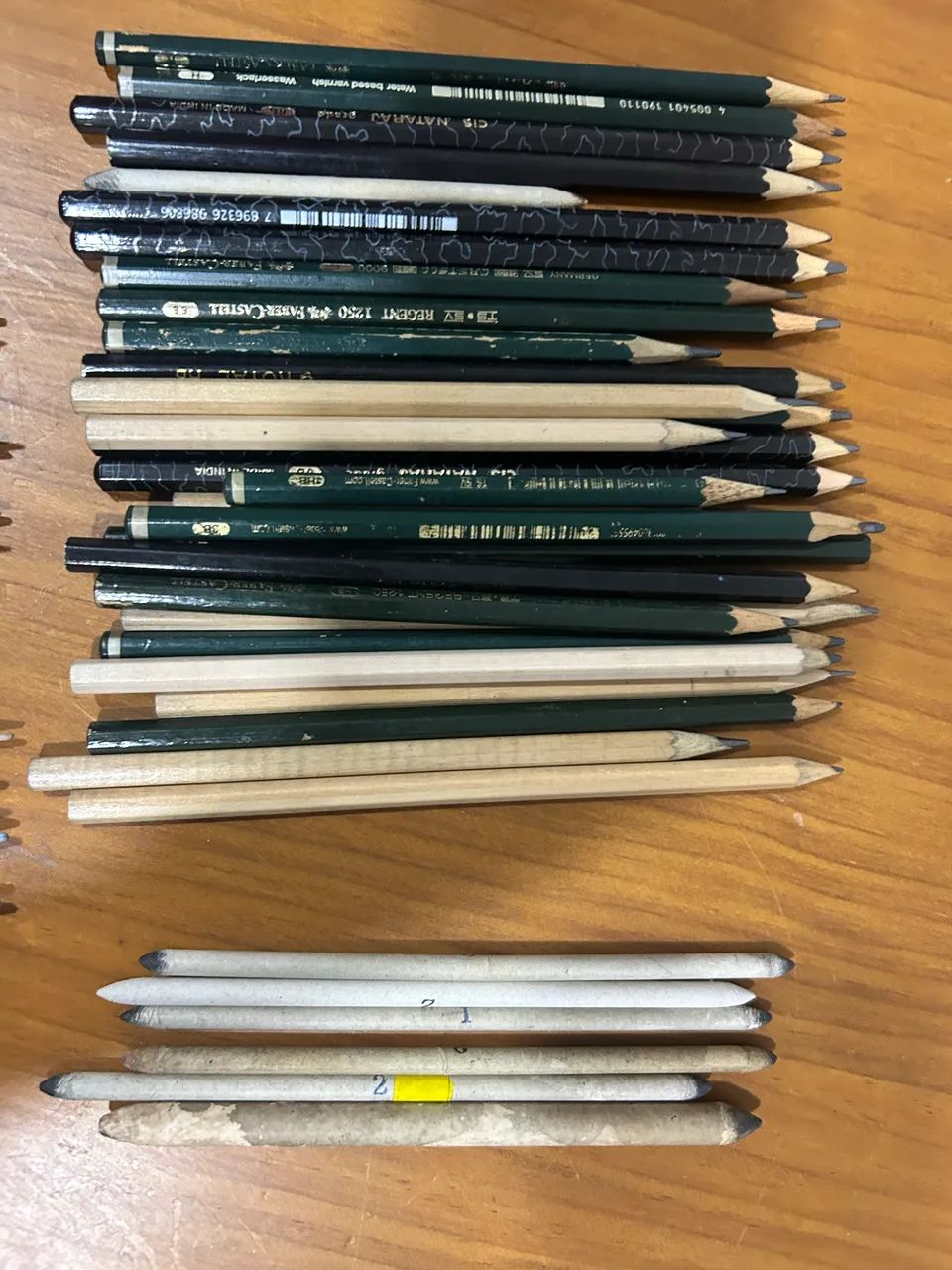 Lote Lápis para Desenho Variados - Foto 3