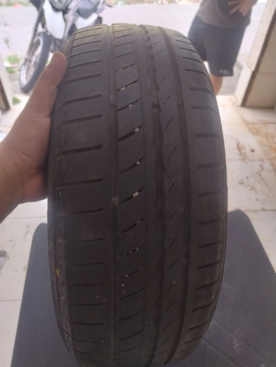Pneu Pirelli aro 15 - Foto 3