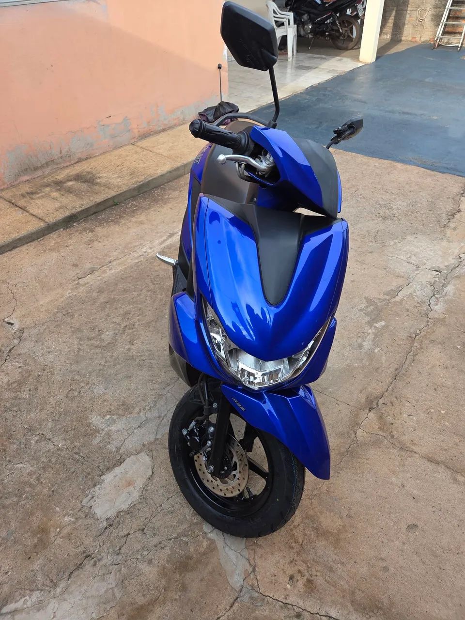 Yamaha Fluo 125