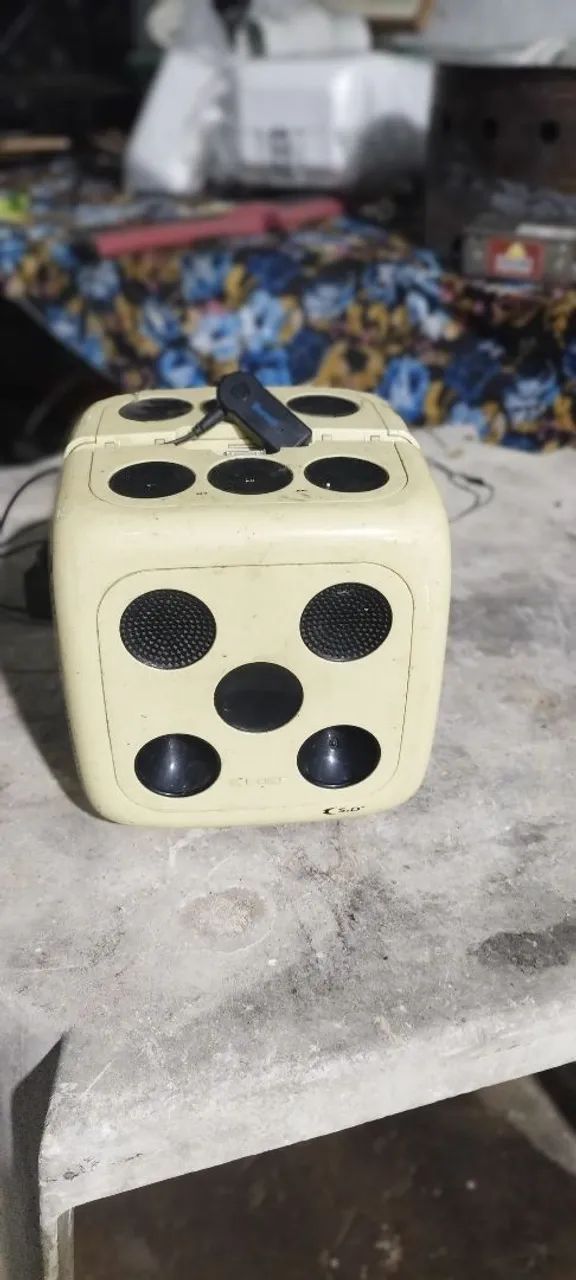 Mini caixa de som formato de dado  - Foto 4