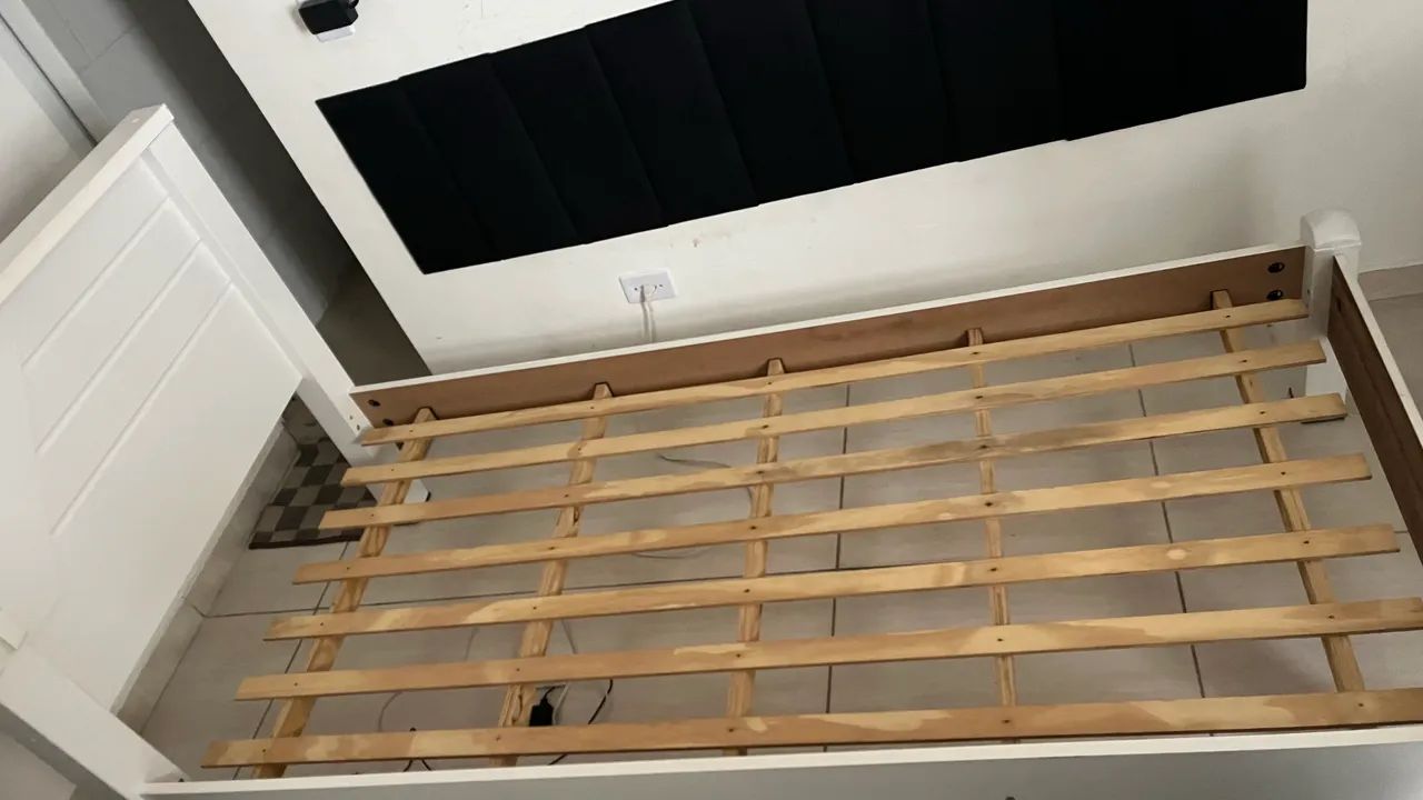 Cama de solteiro 