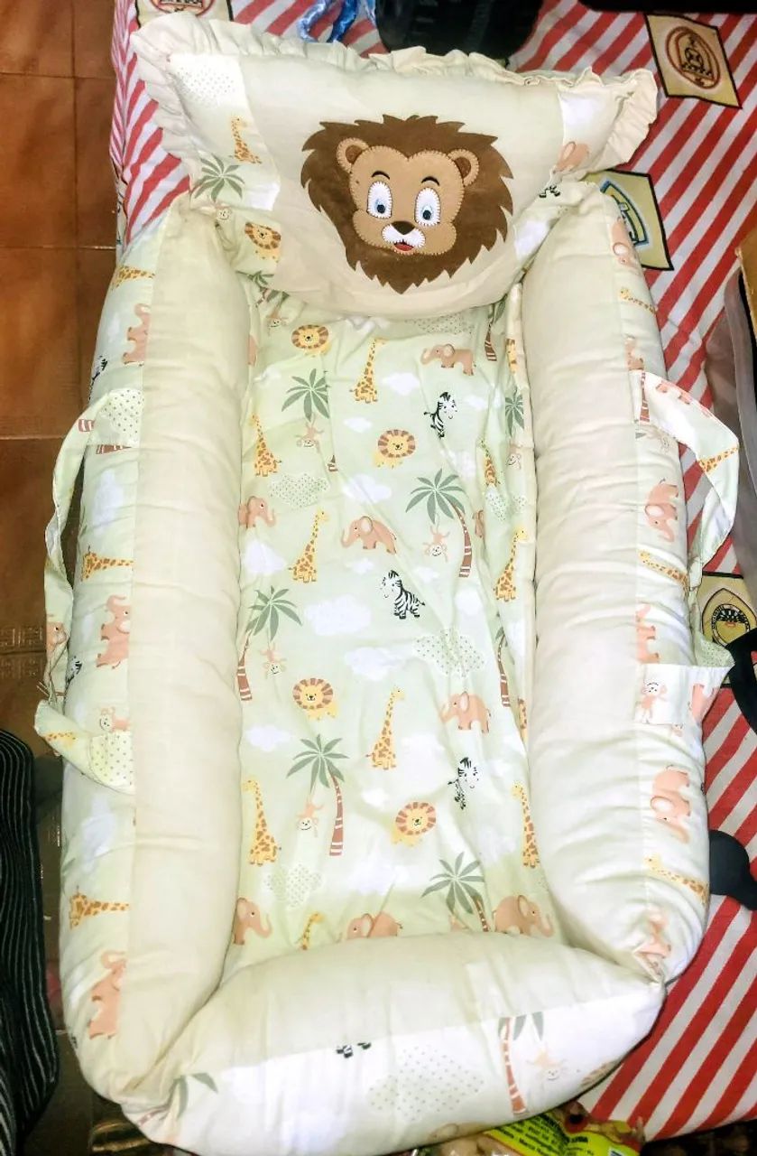 Ninho de bebê Grande