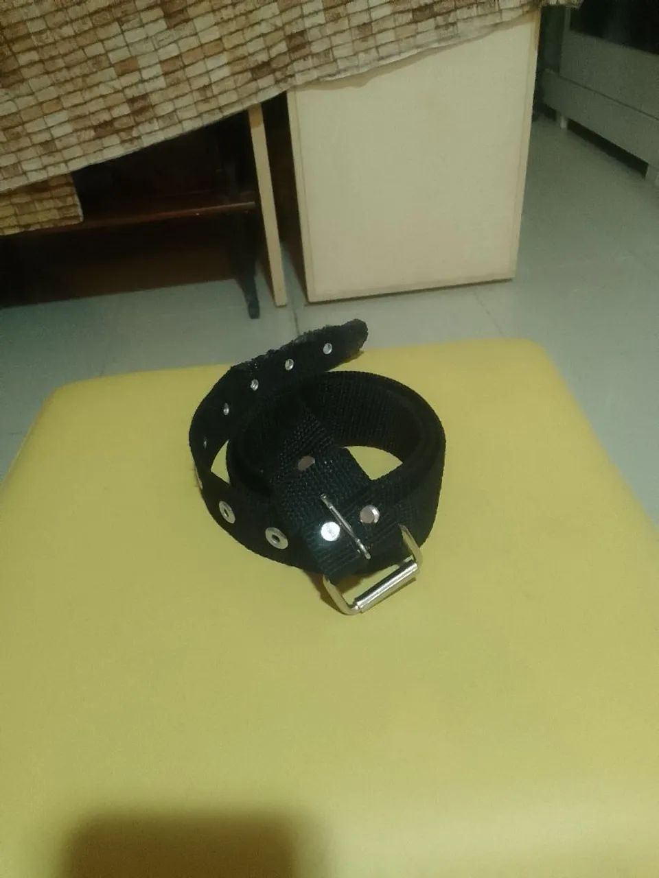 Cinto preto com oito furos  - Foto 3