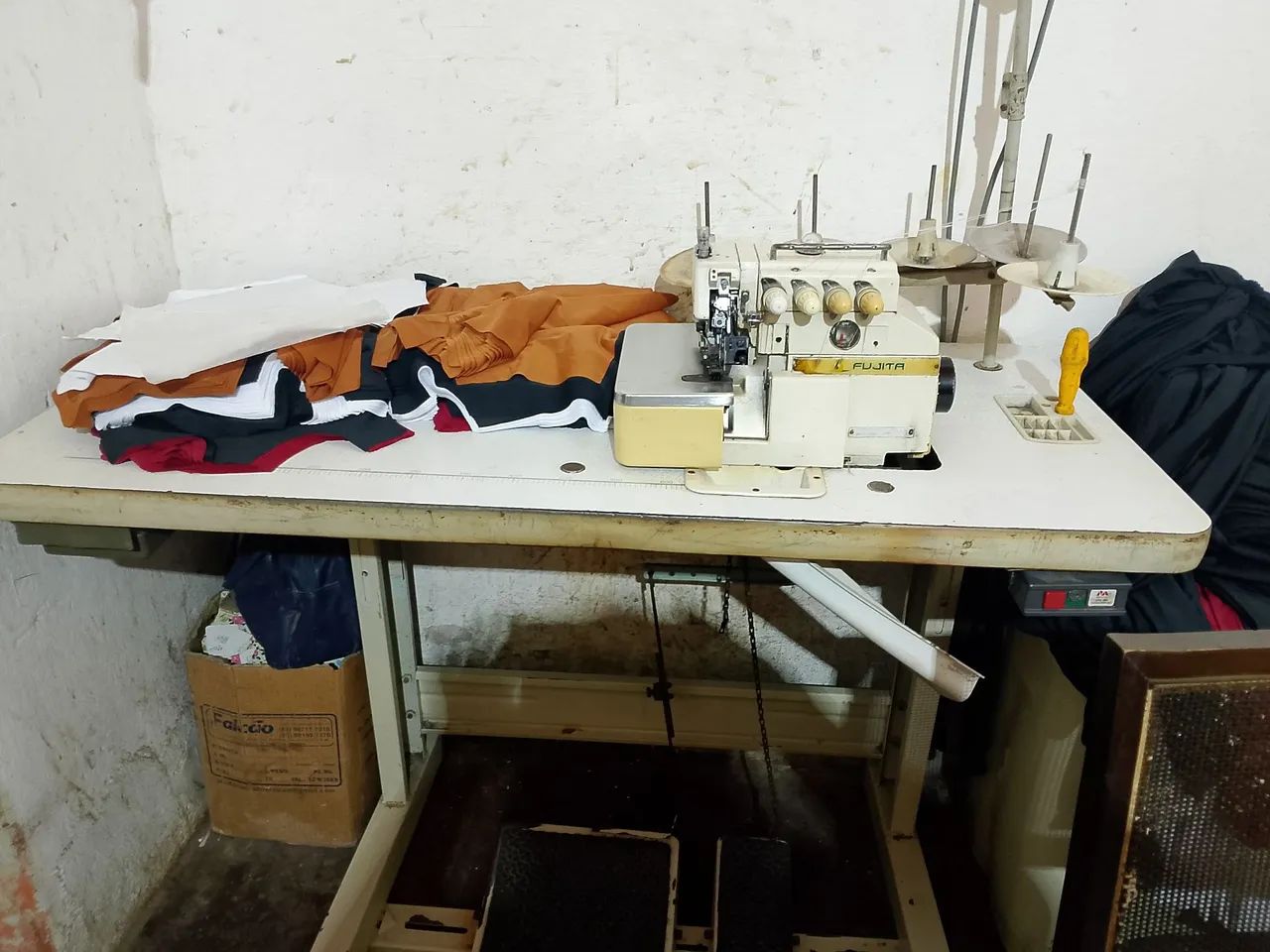 Máquinas de costura  - Foto 4