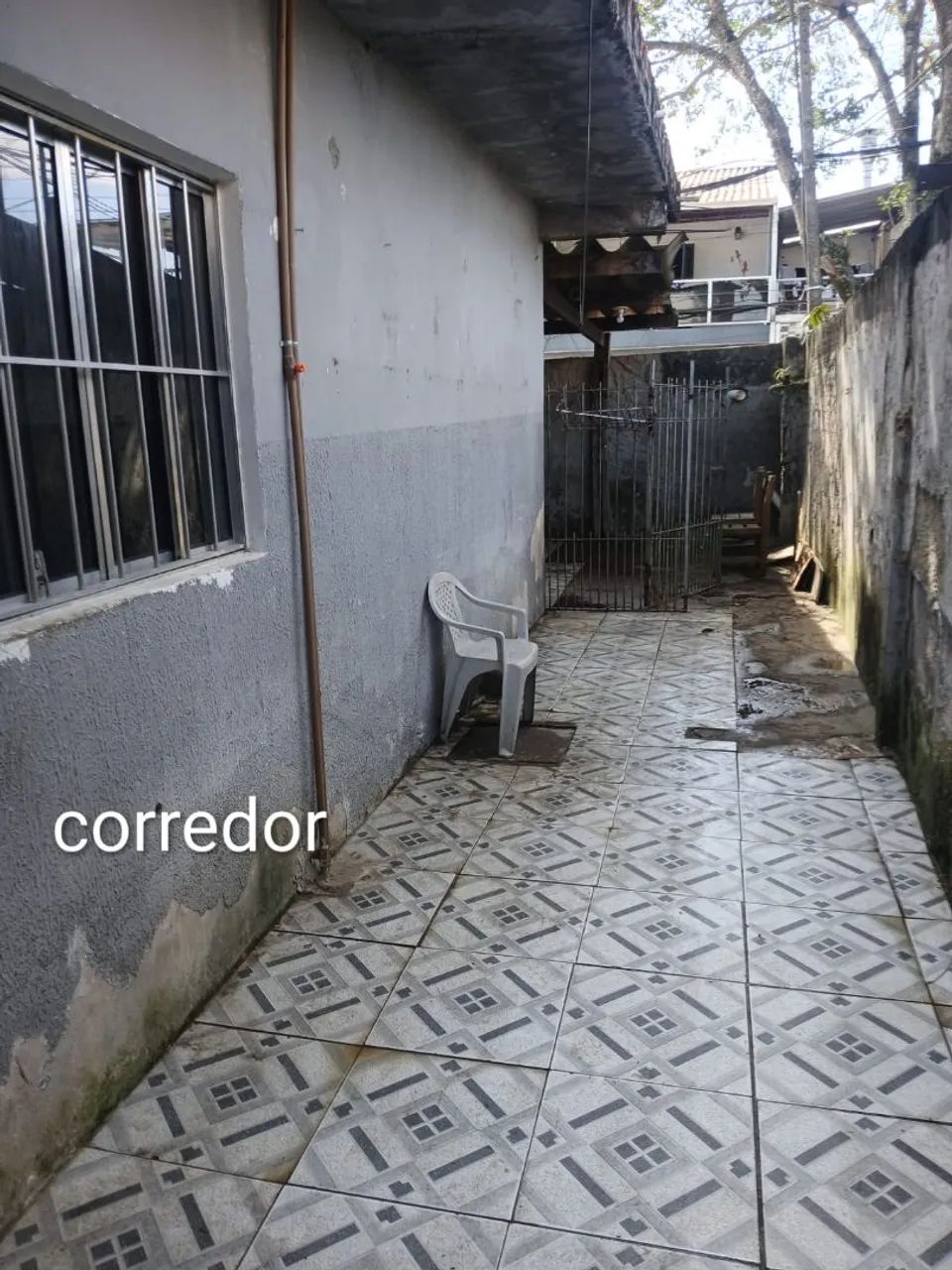 Casa com Sobrado e 3 Quartos - Foto 2