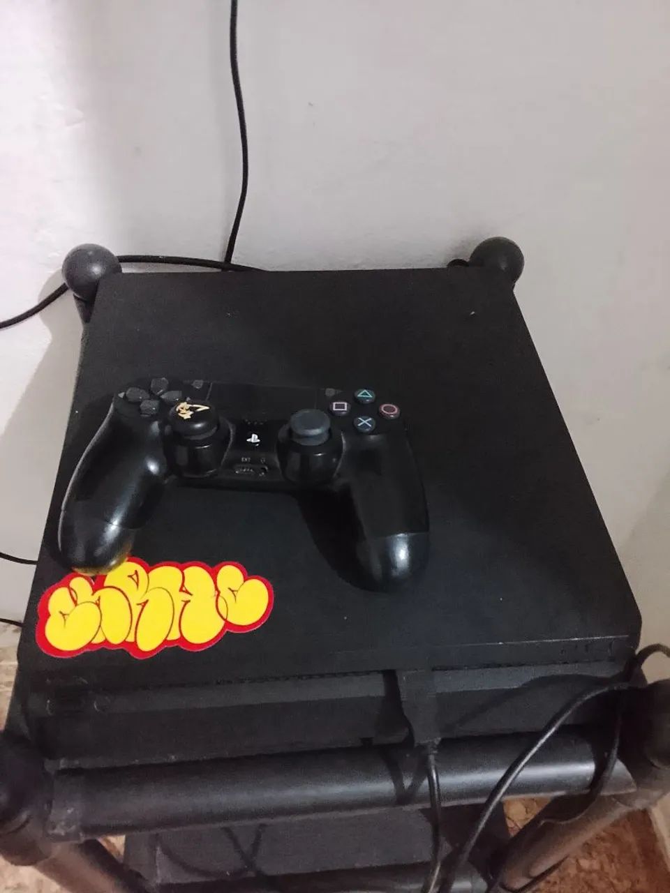 Vende PS4 