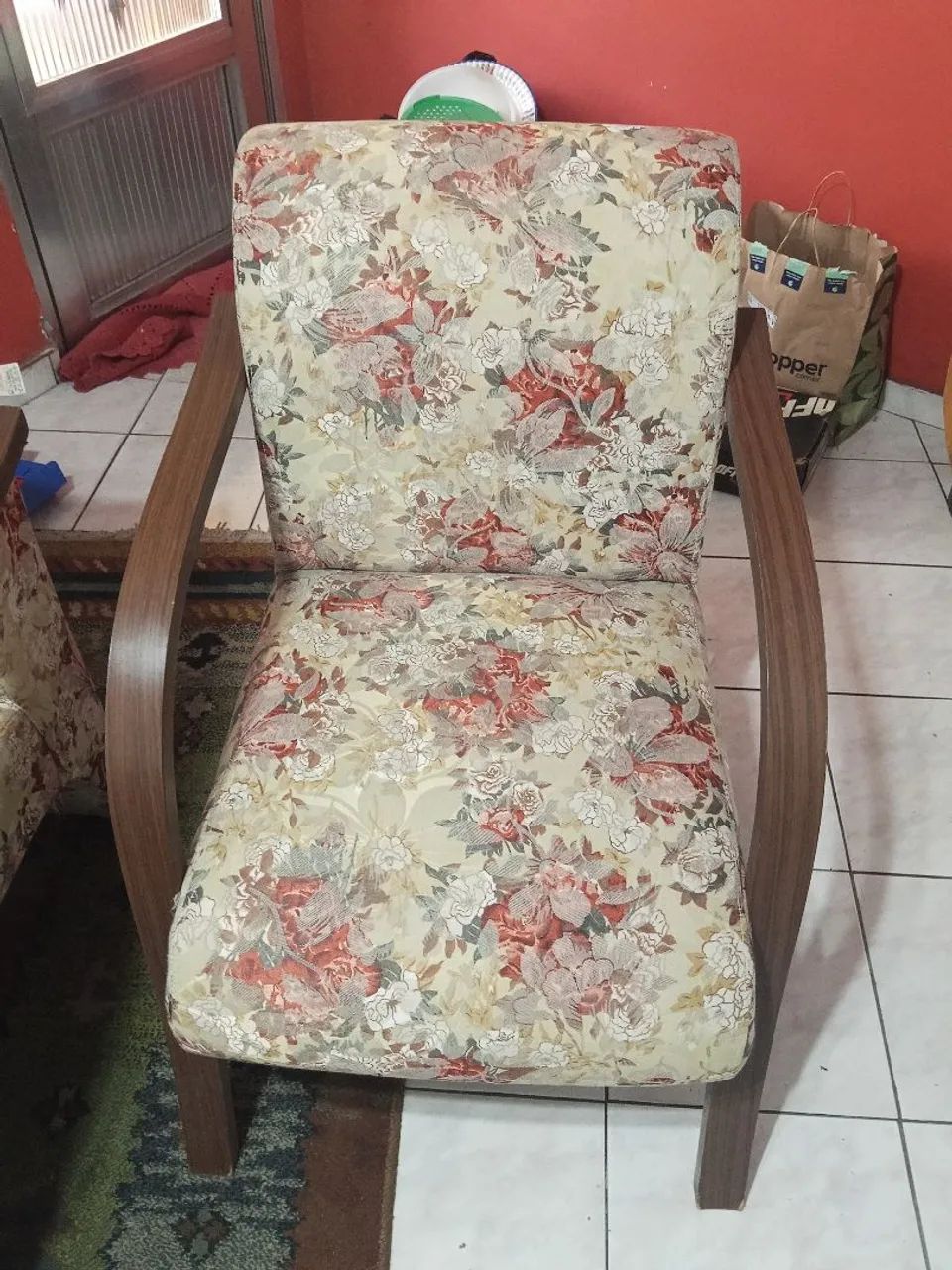 Cadeiras / Poltronas Floridas  - Foto 3