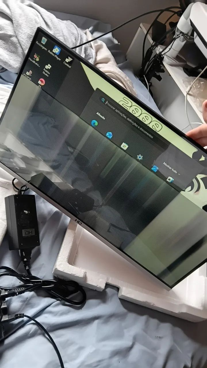 Monitor hq 26 polegadas defeito no cabo flat - Foto 3